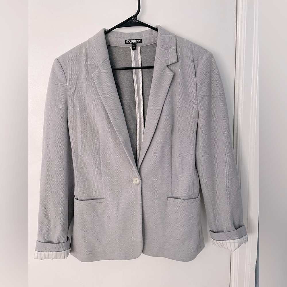EUC Express Light Gray Blazer